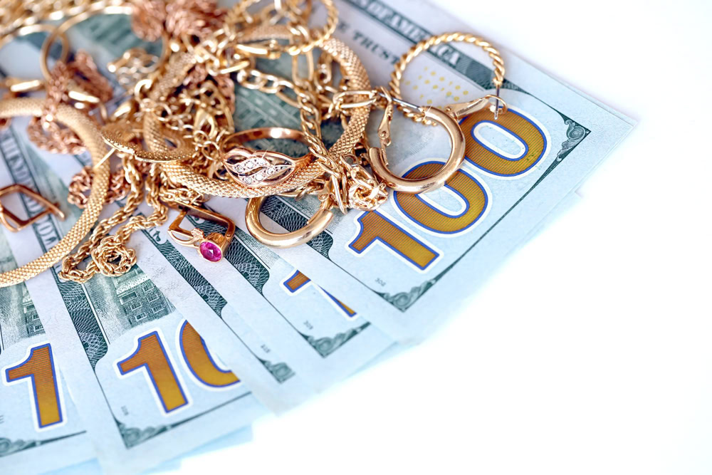 Sell Your Gold Boca Raton - David Stern Jewelers - Best Gold Buyers in Boca Raton - Get The Highest Price for Your Gold Today